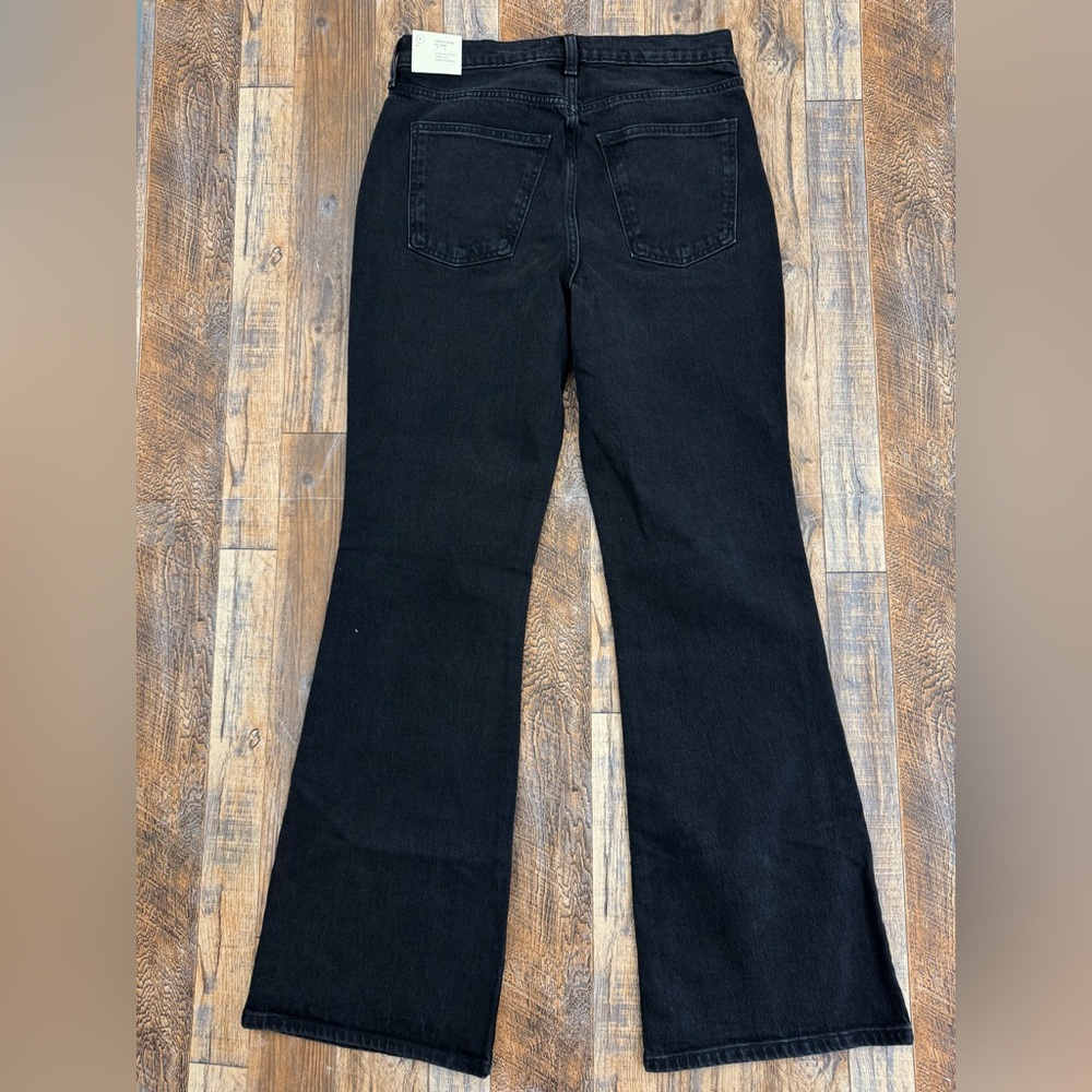 Universal Thread Women's Black High Rise Flare Legs Denim Jeans, Size 8R - Picture 10 of 16